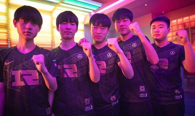 他的薪资曲 他的薪资曲