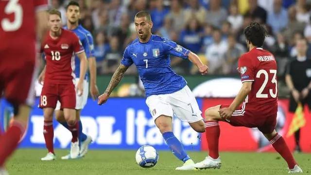 经进入球迷 经进入球迷