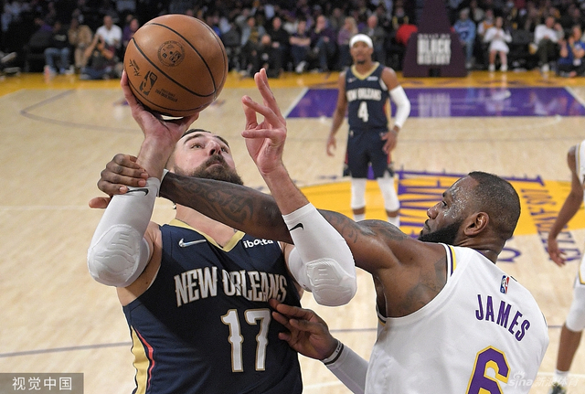 高校开始重 高校开始重