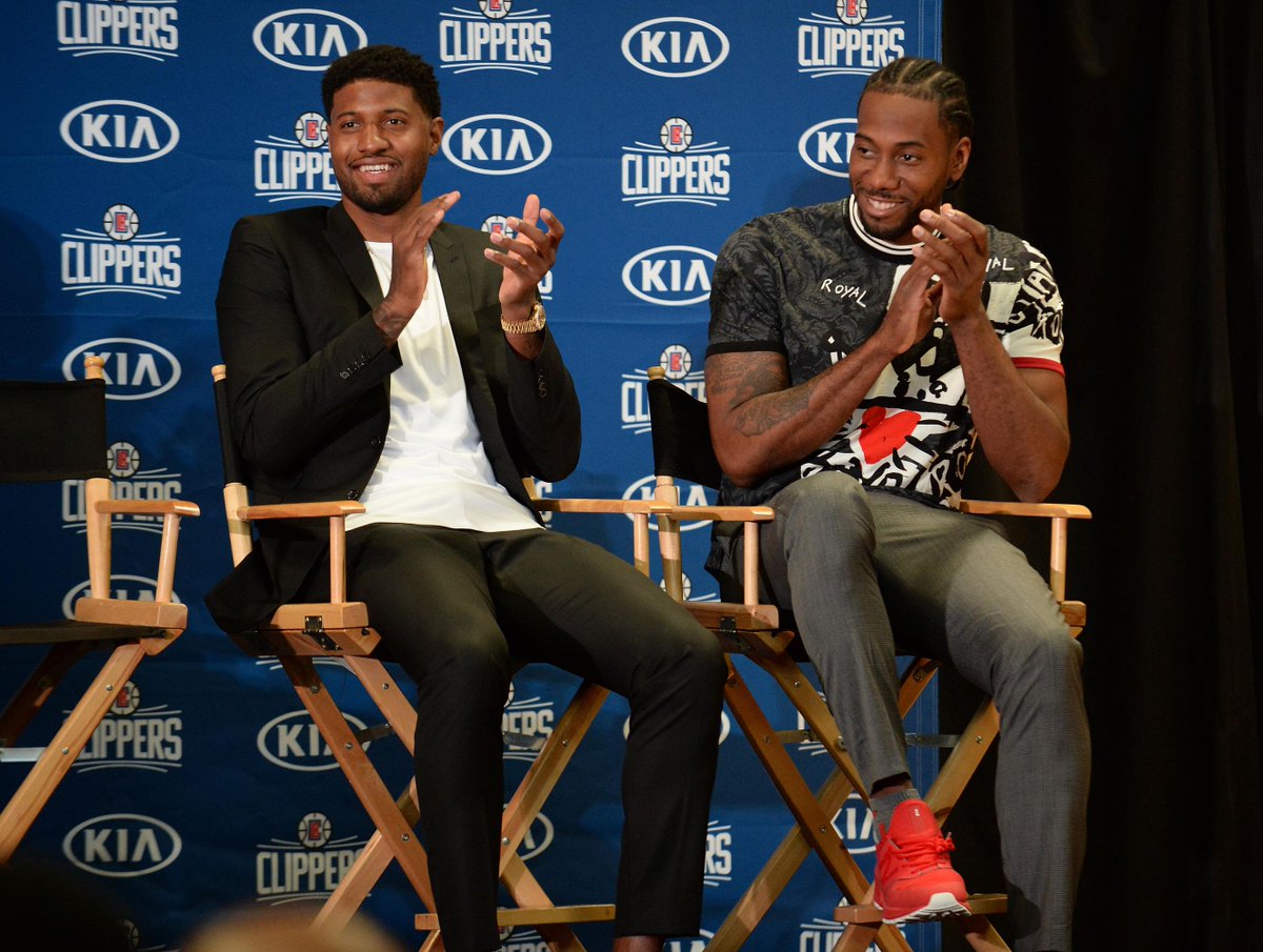 在关键团有 在关键团有